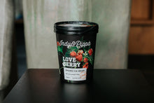Naložite sliko v pregledovalnik galerije, Eko LOVE BERRY lonček - okus jagode
